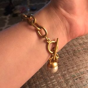 Gold Chain Bracelet with Single Pearl